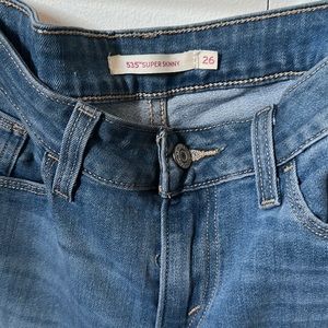 535 Levi’s Super skinny jeans, Size 26